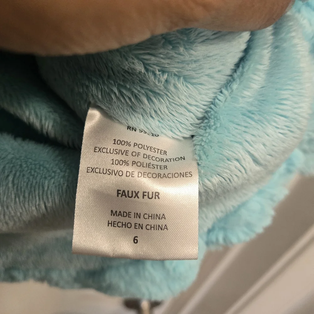 American Widgeon Hooded Faux Fur Plush Coat size 6